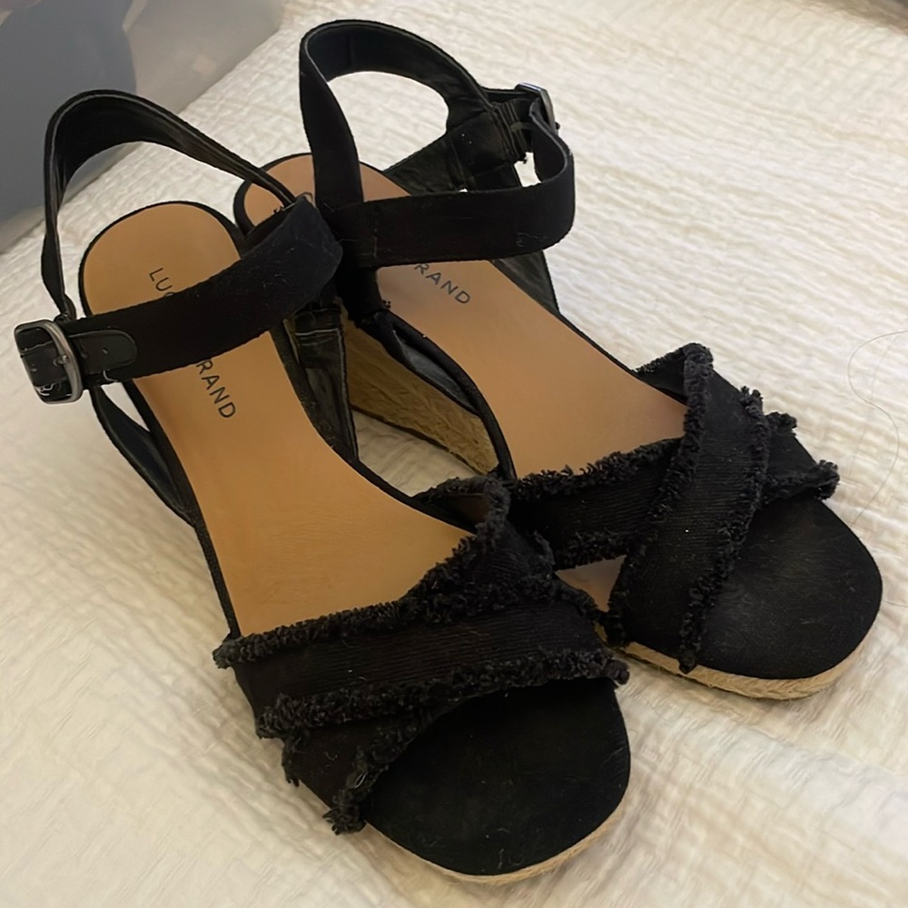 EUC Lucky Brand Wedges